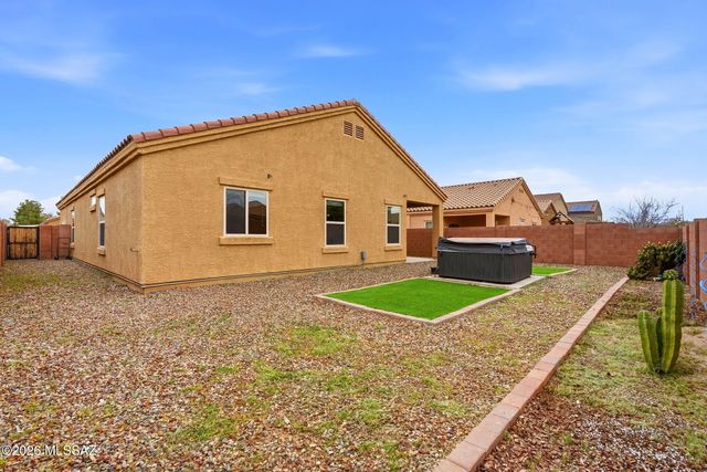 12394 W Reyher Farms Loop, Marana, AZ 85653