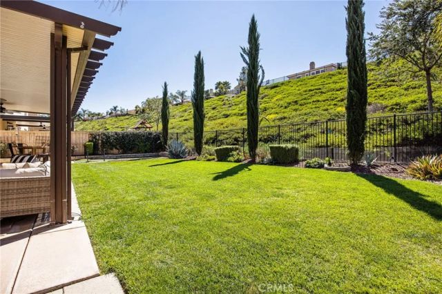 35595 Desert Rose Way, Lake Elsinore, CA 92532