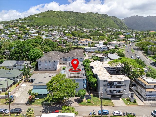 2328 Seaview Avenue 405, Honolulu, HI 96822