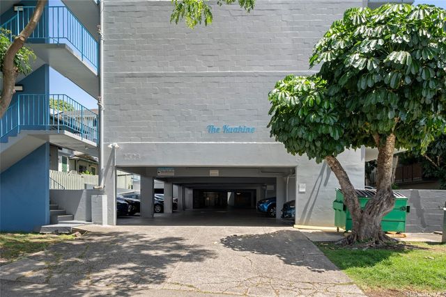2328 Seaview Avenue 405, Honolulu, HI 96822