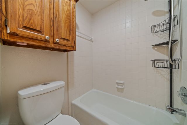 5305 Hunt Circ, Corpus Christi, TX 78413