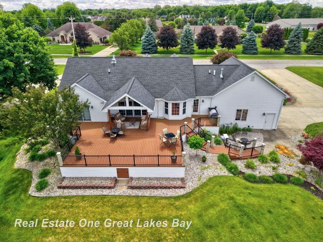 2530 N River Road, Thomas Twp, MI 48609
