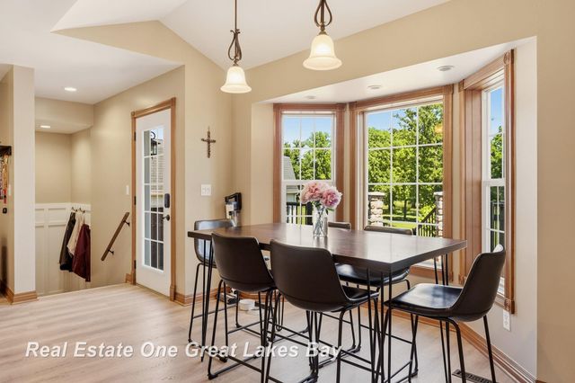 2530 N River Road, Thomas Twp, MI 48609