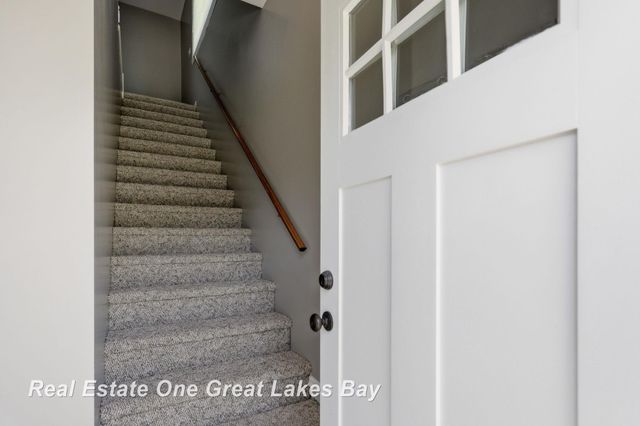 2530 N River Road, Thomas Twp, MI 48609