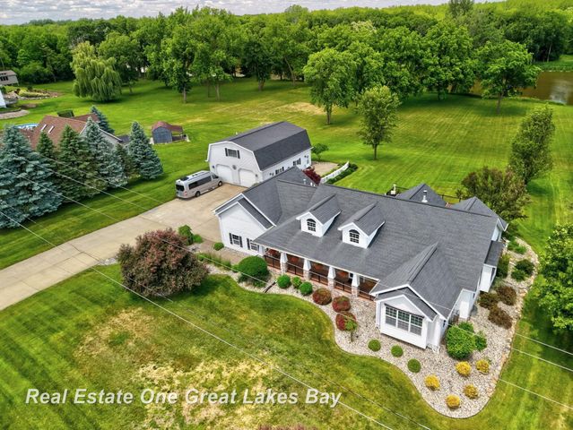 2530 N River Road, Thomas Twp, MI 48609