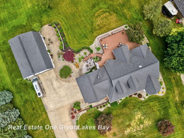 2530 N River Road, Thomas Twp, MI 48609