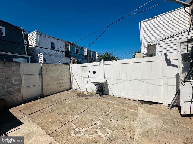 422 WOLF ST, Philadelphia, PA 19148
