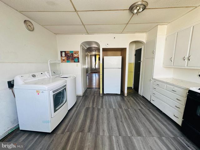422 WOLF ST, Philadelphia, PA 19148