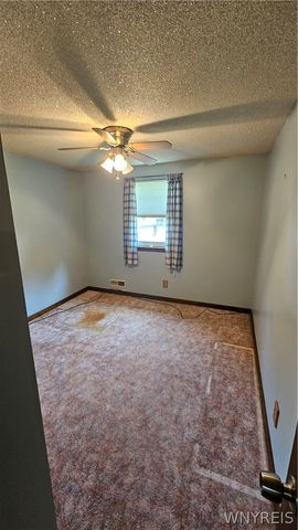 1495 Dangelo Drive, North Tonawanda, NY 14120