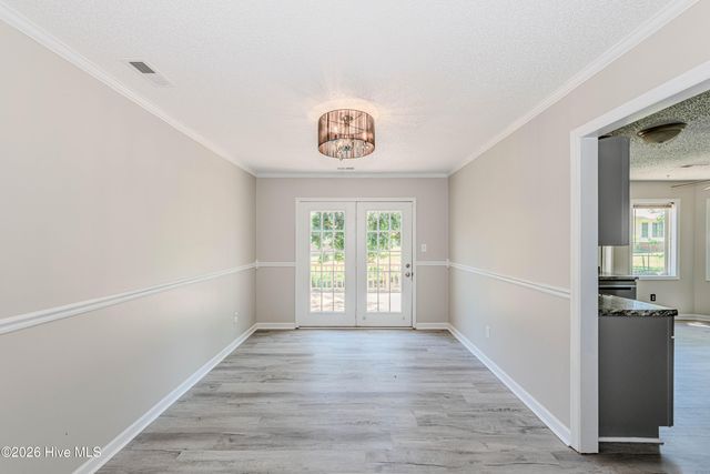 411 Candlewood Drive, Jacksonville, NC 28540