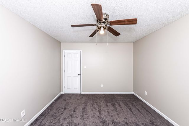 411 Candlewood Drive, Jacksonville, NC 28540