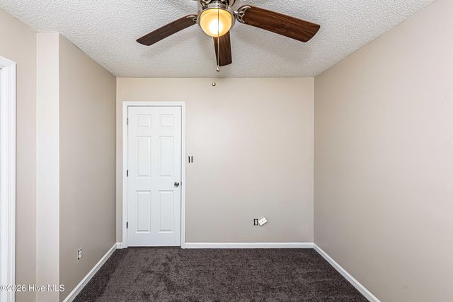 411 Candlewood Drive, Jacksonville, NC 28540