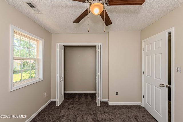 411 Candlewood Drive, Jacksonville, NC 28540