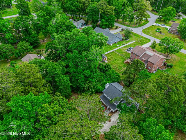 411 Candlewood Drive, Jacksonville, NC 28540