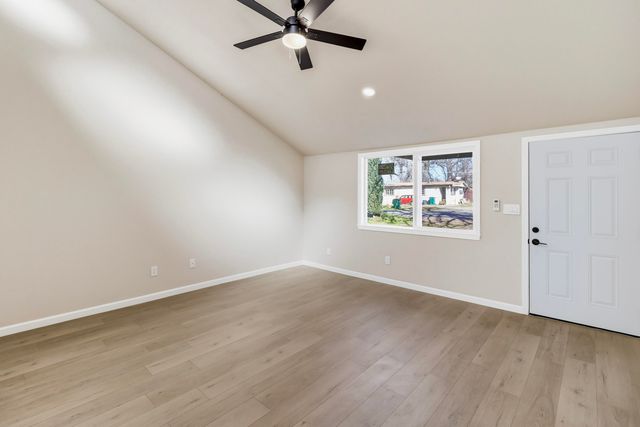 5882 Missouri Lane, Anderson, CA 96007