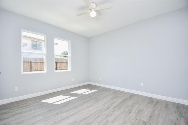 10322 Rancho Bernardo Lane, Sugar Land, TX 77498
