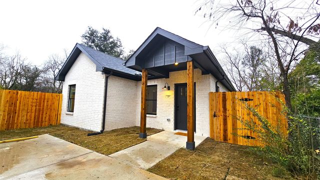 1700 Kendolph ADU, Denton, TX 76205