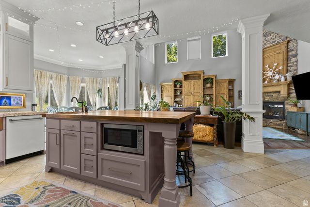 1559 E WASATCH DR, Ogden, UT 84403