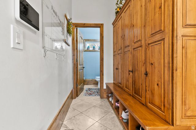 1559 E WASATCH DR, Ogden, UT 84403