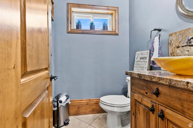 1559 E WASATCH DR, Ogden, UT 84403