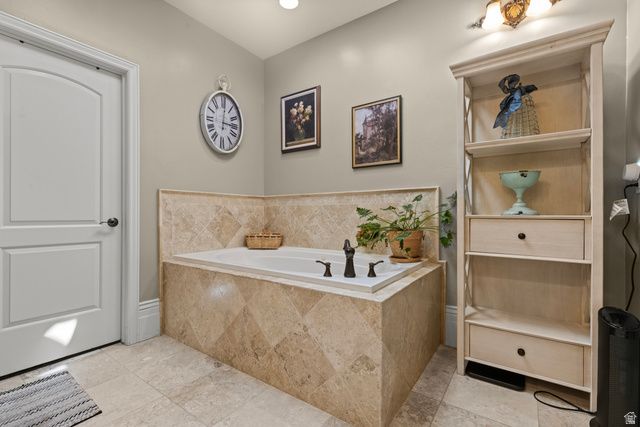 1559 E WASATCH DR, Ogden, UT 84403