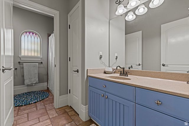 1559 E WASATCH DR, Ogden, UT 84403