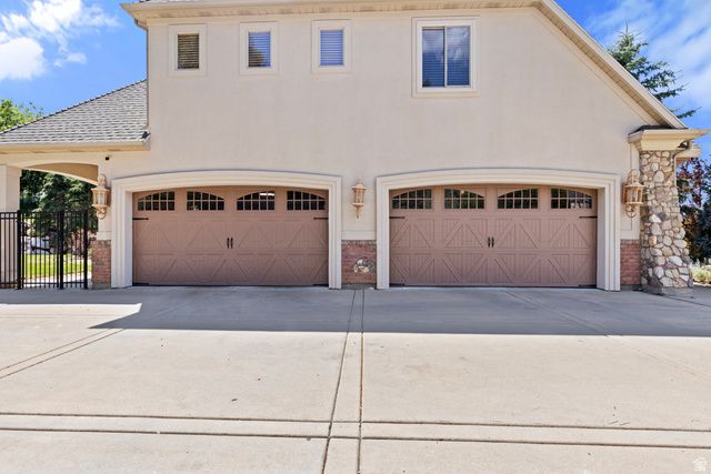 1559 E WASATCH DR, Ogden, UT 84403