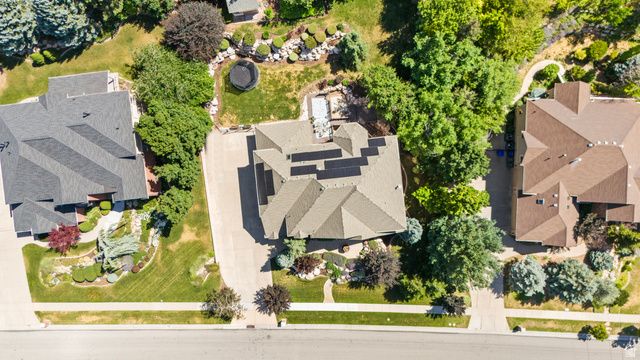 1559 E WASATCH DR, Ogden, UT 84403