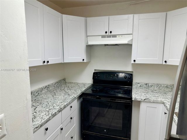 6820 W Flagler St 105, Miami, FL 33144