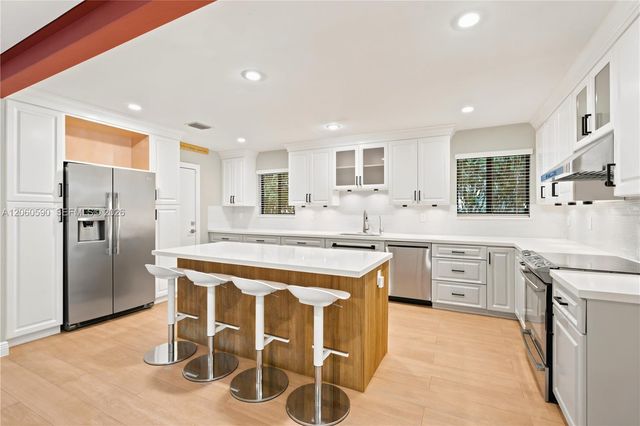 835 Malaga Ave 0, Coral Gables, FL 33134