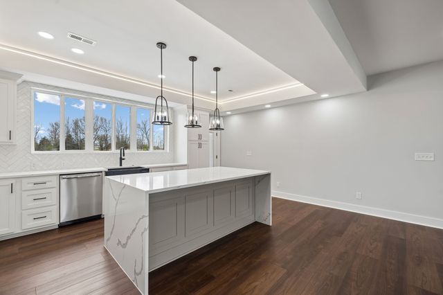 1200 Old Shelbyville Hwy, Tullahoma, TN 37388