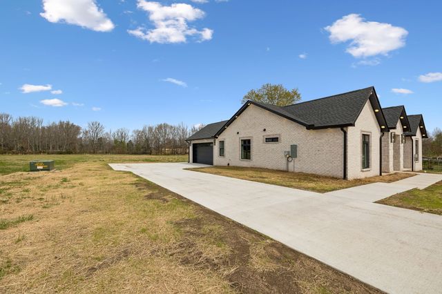 1200 Old Shelbyville Hwy, Tullahoma, TN 37388