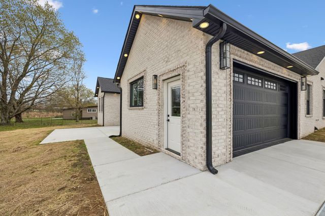 1200 Old Shelbyville Hwy, Tullahoma, TN 37388