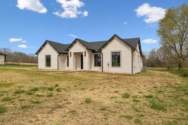 1200 Old Shelbyville Hwy, Tullahoma, TN 37388