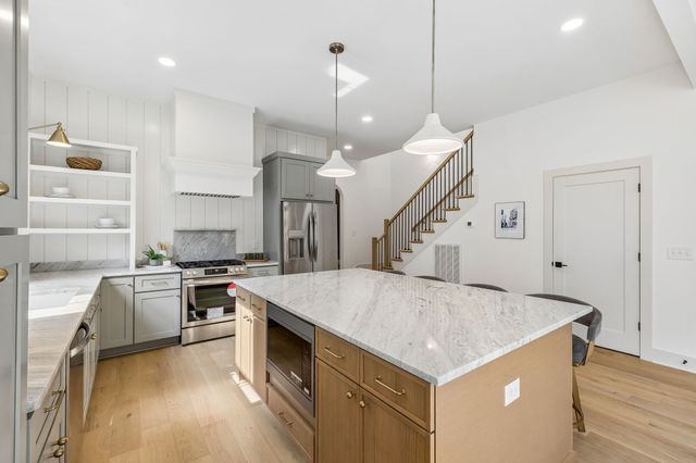 1007B Fairwin Ave, Nashville, TN 37216