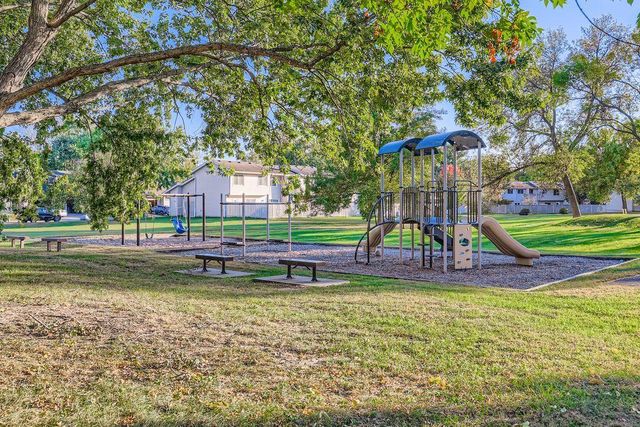 970 Monterey Drive, Shoreview, MN 55126