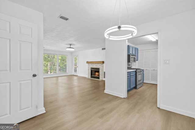 204 Berkeley Woods Drive, Duluth, GA 30096