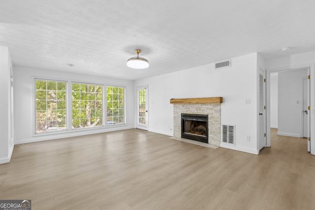 204 Berkeley Woods Drive, Duluth, GA 30096