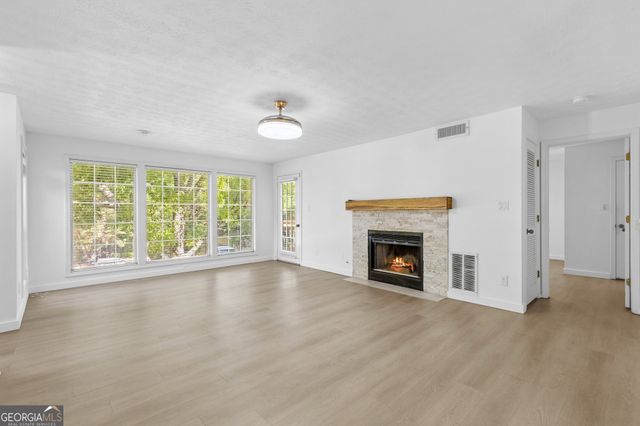 204 Berkeley Woods Drive, Duluth, GA 30096