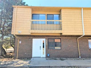 695 Carroll Street, Akron, OH 44304