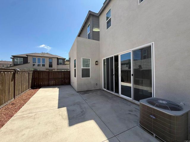 1767 Whitmore Loop, Chula Vista, CA 91913