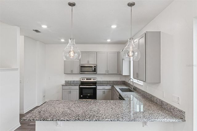 2767 MEADOW STREAM WAY, Clermont, FL 34714