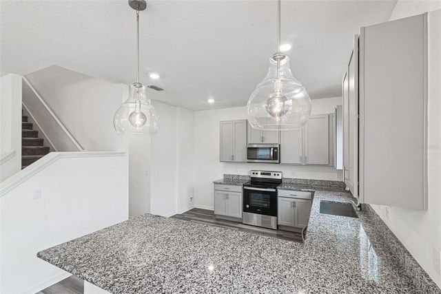 2767 MEADOW STREAM WAY, Clermont, FL 34714