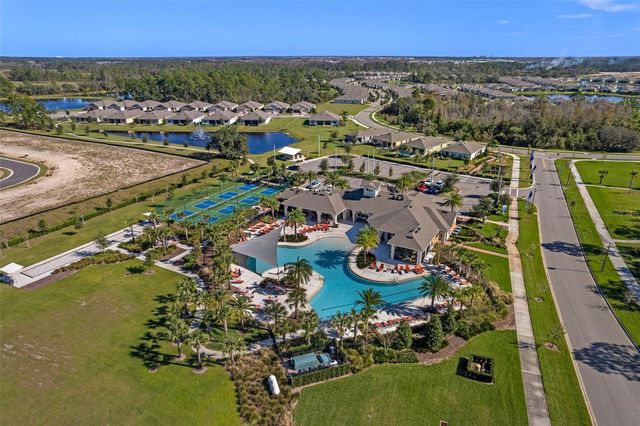 2767 MEADOW STREAM WAY, Clermont, FL 34714