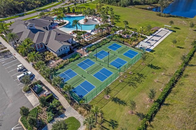 2767 MEADOW STREAM WAY, Clermont, FL 34714