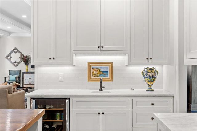 2591 Hyde Manor Drive NW, Atlanta, GA 30327