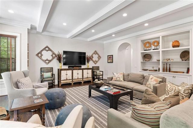 2591 Hyde Manor Drive NW, Atlanta, GA 30327