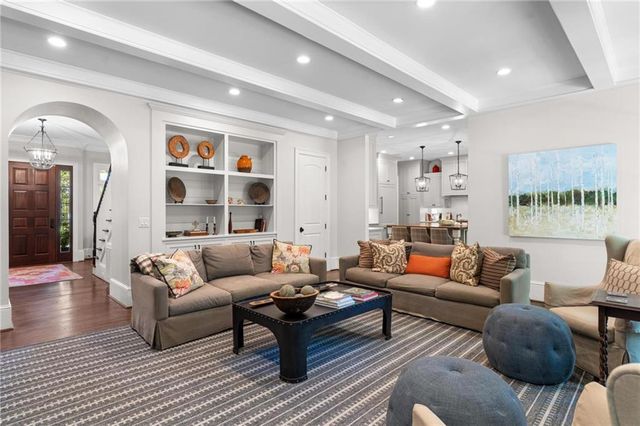 2591 Hyde Manor Drive NW, Atlanta, GA 30327