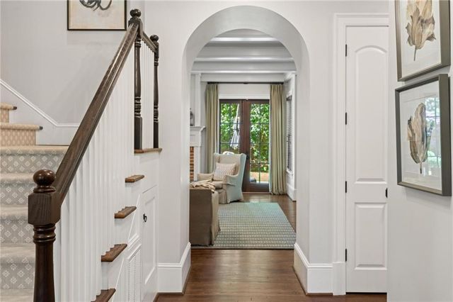 2591 Hyde Manor Drive NW, Atlanta, GA 30327