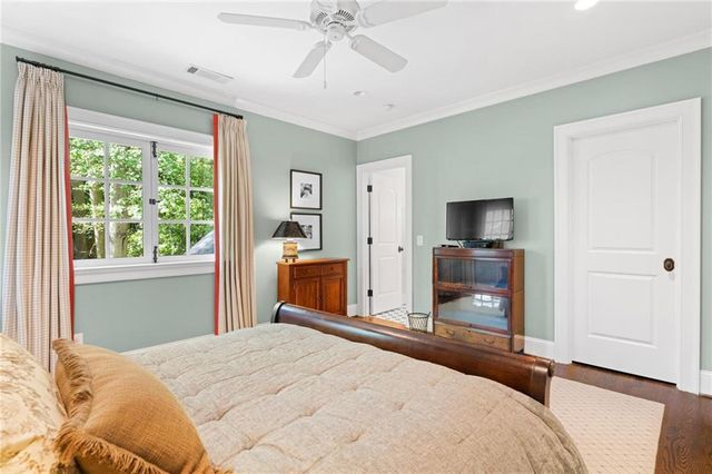 2591 Hyde Manor Drive NW, Atlanta, GA 30327